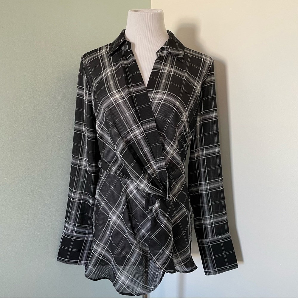 Laundry by Shelli Segal Checked Twisted Blouse Size M - Picture 2 of 13